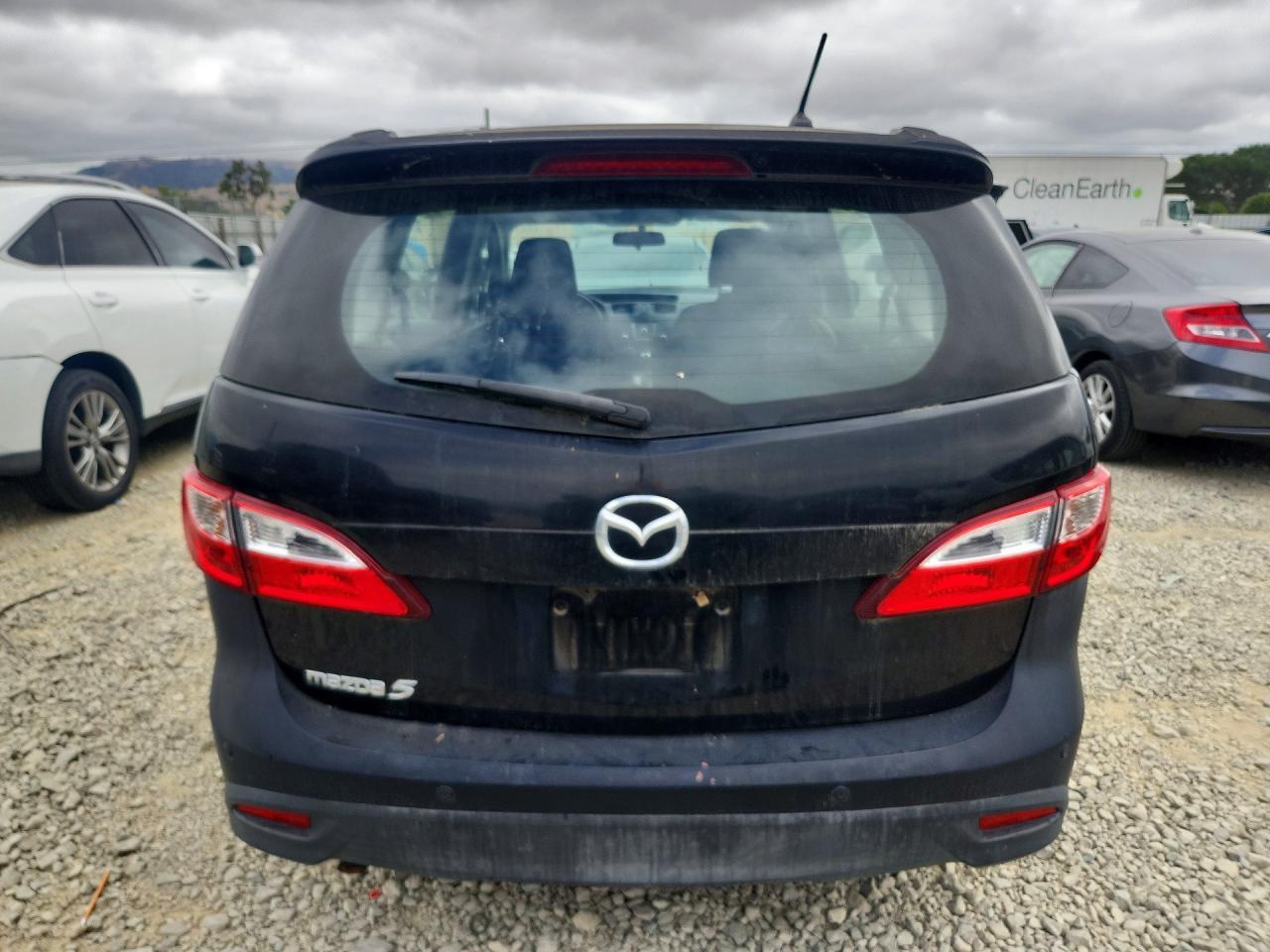 2013 MAZDA 5