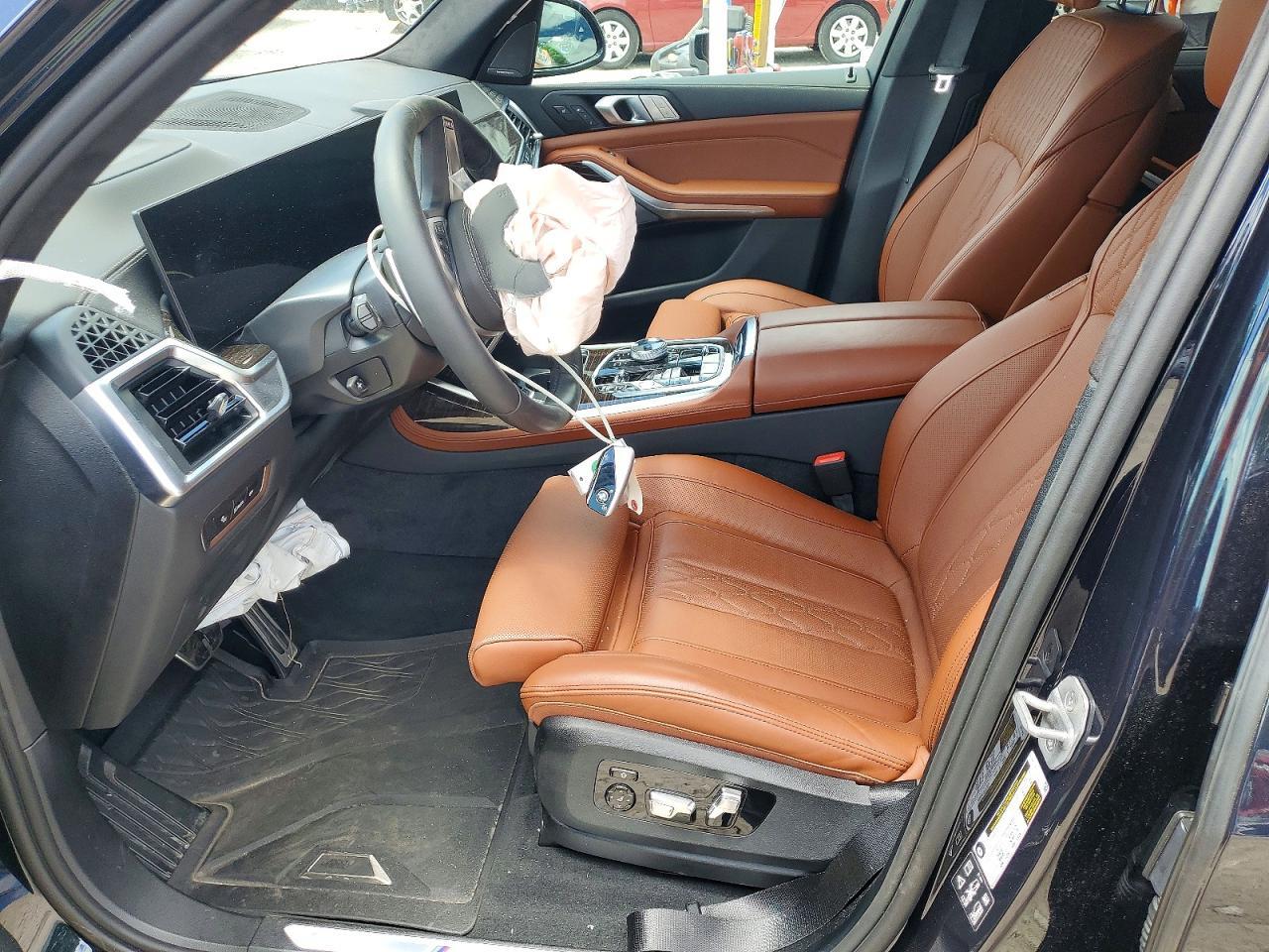 2026 BMW X7
