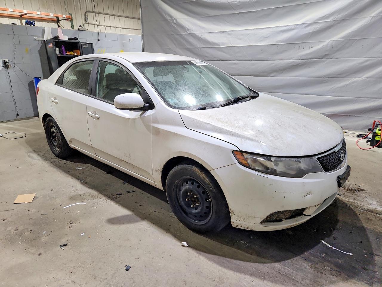 2011 KIA FORTE