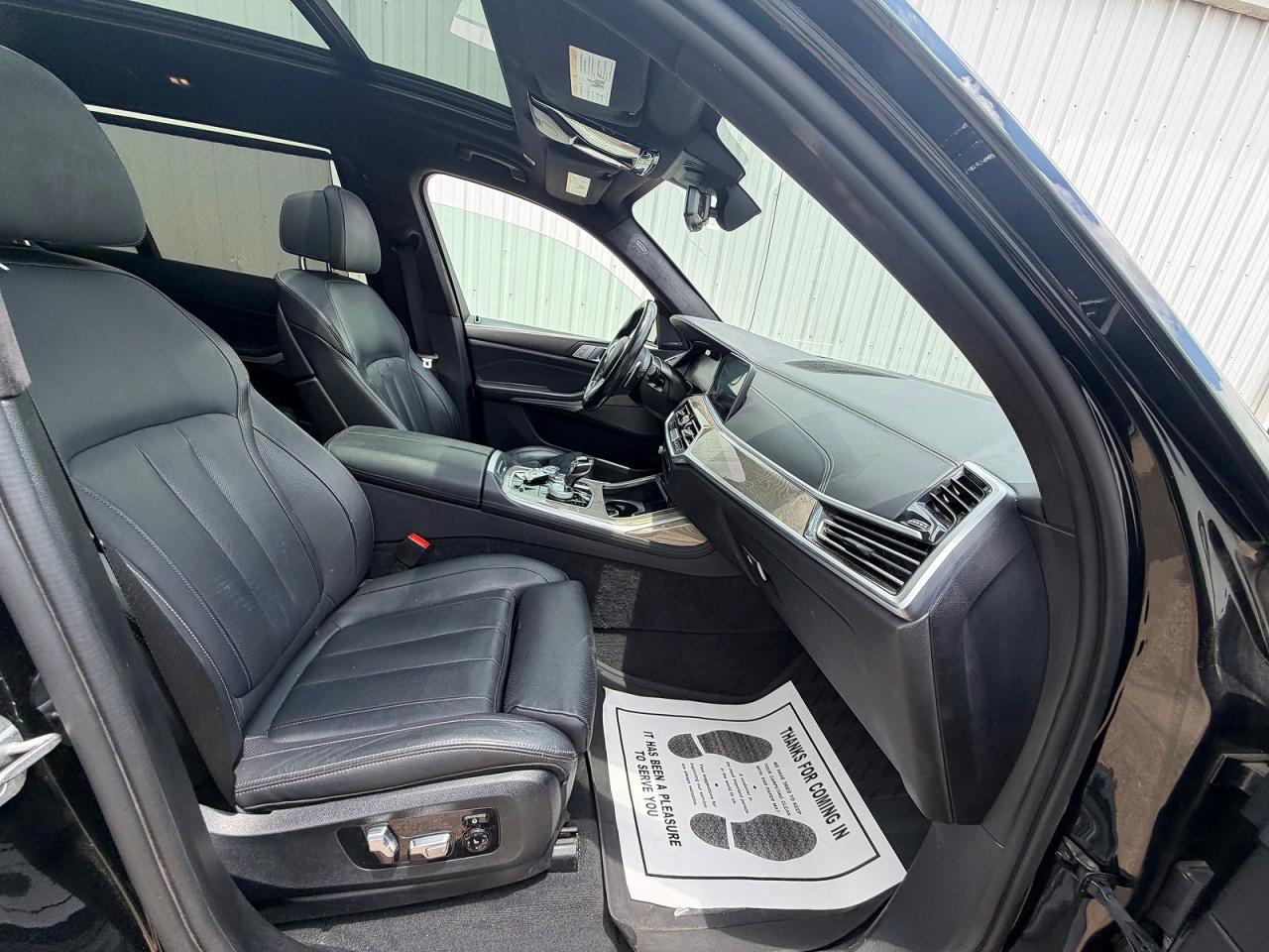 2022 BMW X7