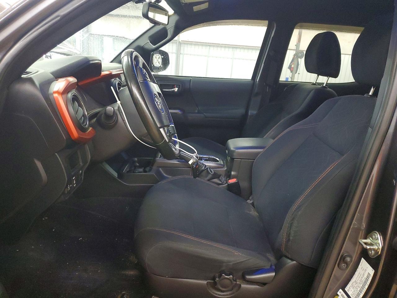 2016 TOYOTA TACOMA
