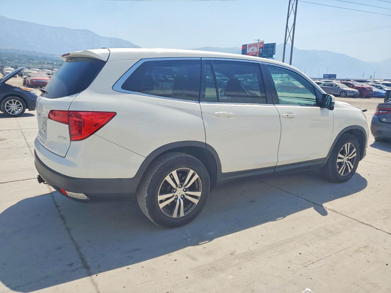 2016 HONDA PILOT