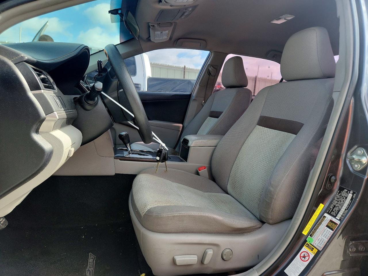 2014 TOYOTA CAMRY