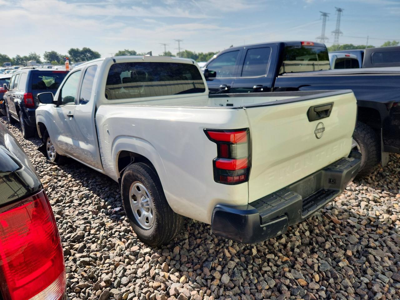 2024 NISSAN Frontier