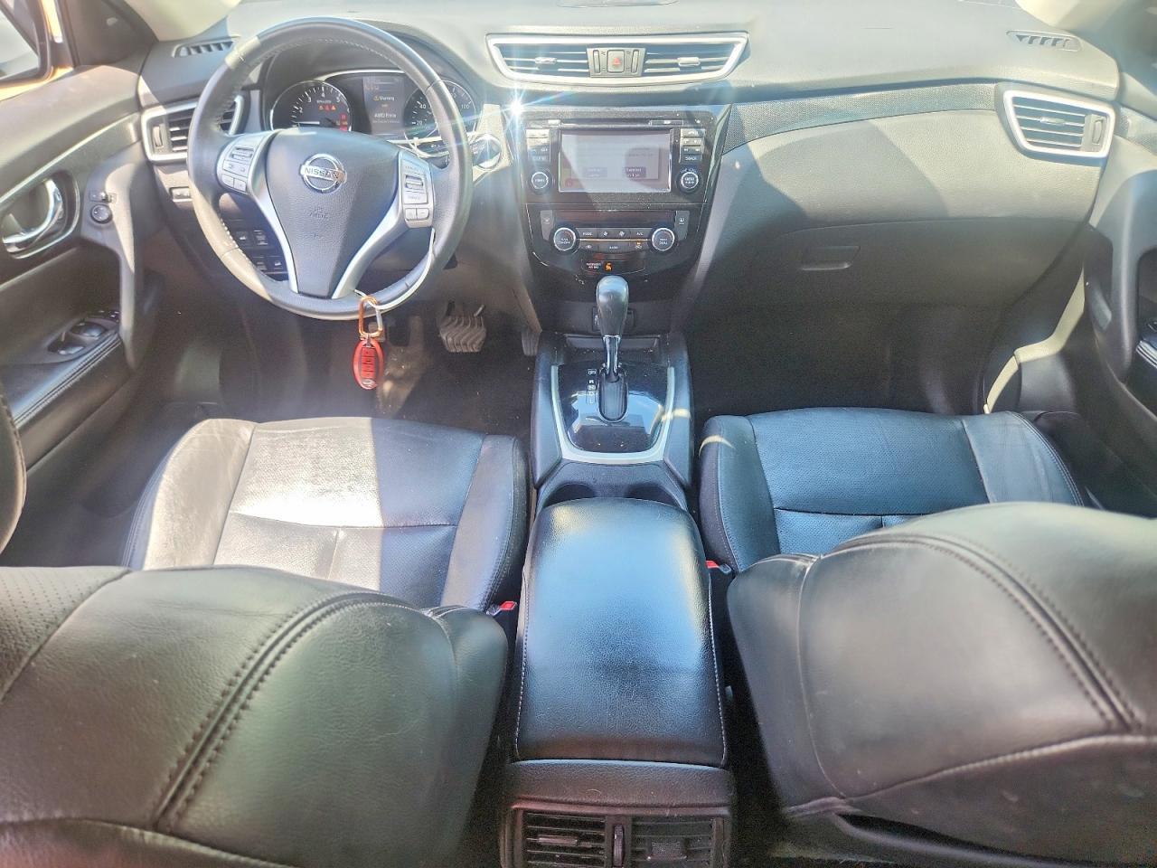 2015 NISSAN ROGUE