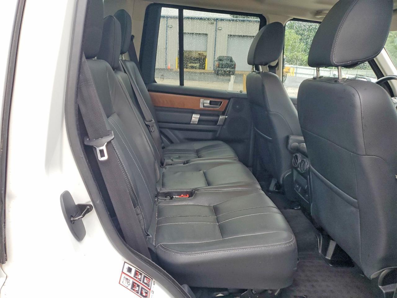 2016 LAND ROVER LR4