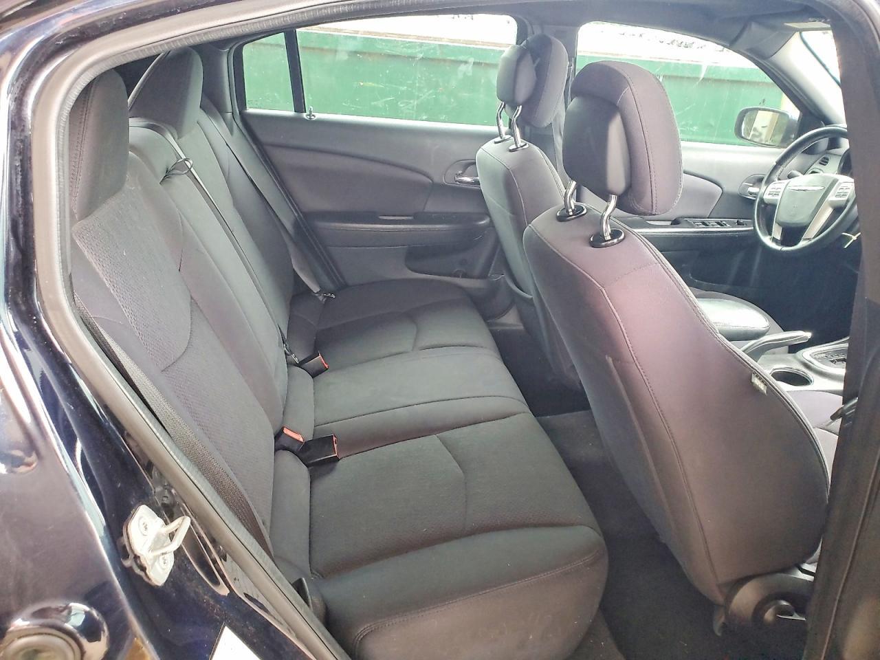 2012 CHRYSLER 200
