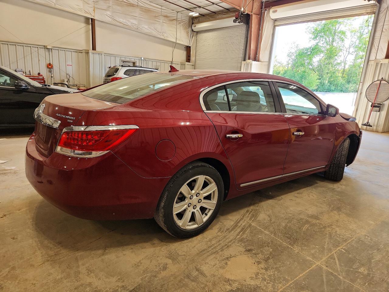 2011 BUICK LACROSSE