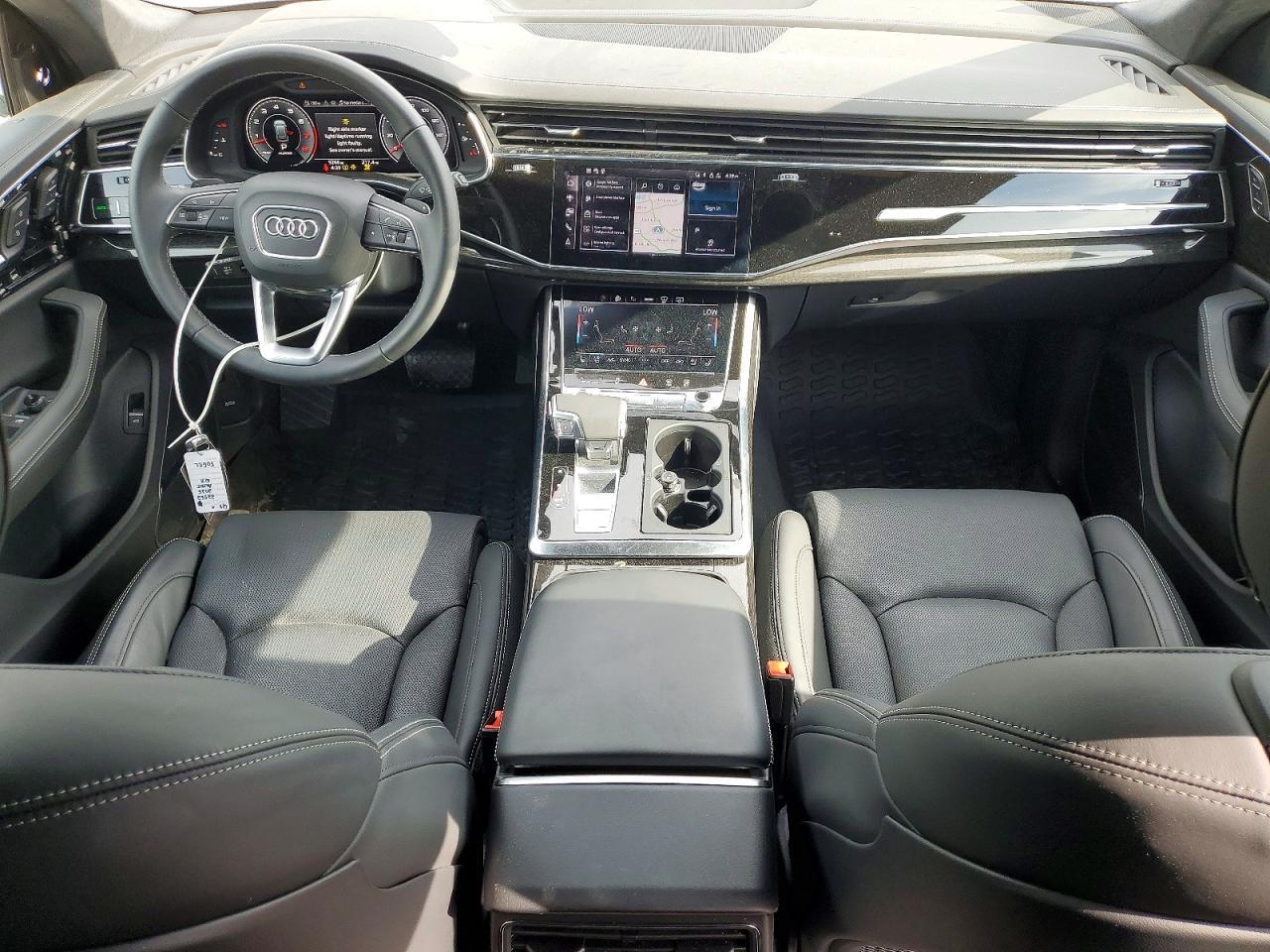 2025 AUDI Q8