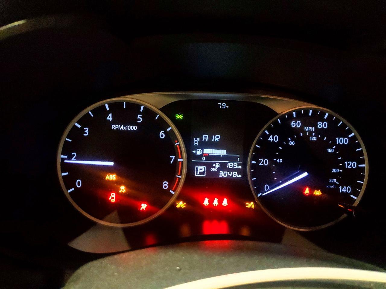 2025 NISSAN VERSA