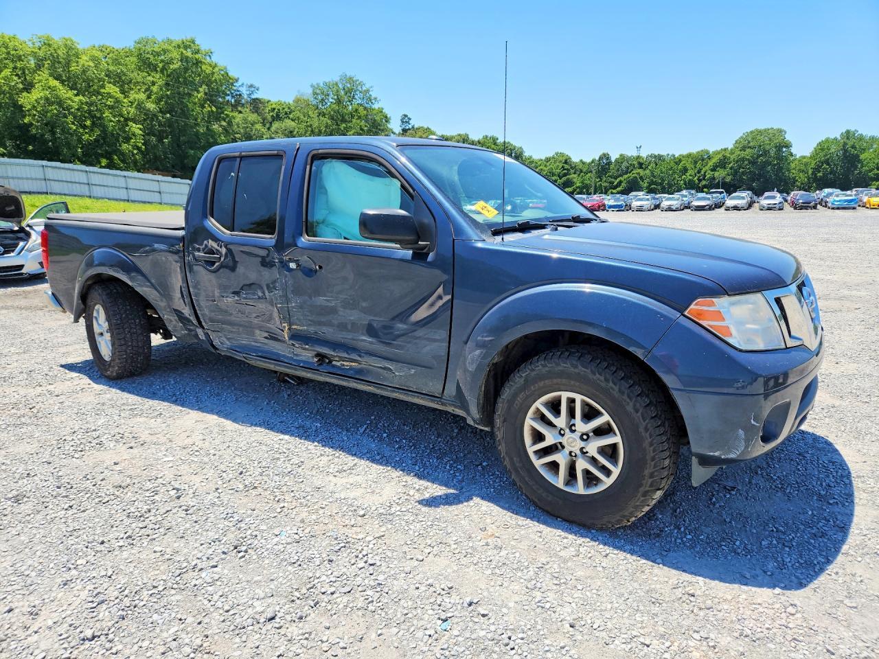 2017 NISSAN Frontier