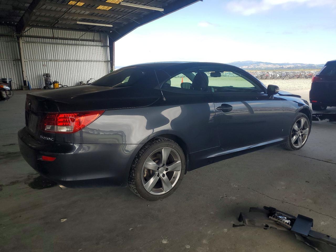 2010 LEXUS IS 250