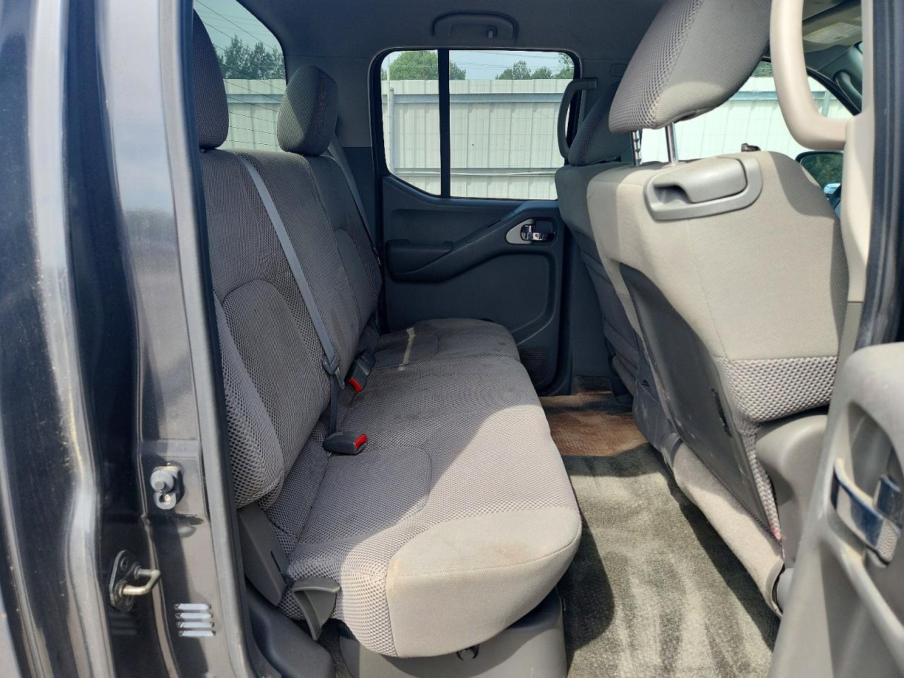 2010 NISSAN Frontier