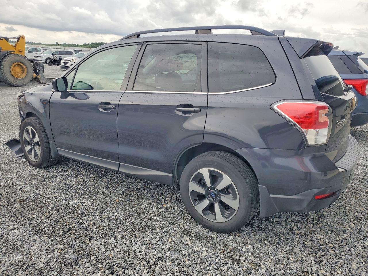 2018 SUBARU FORESTER