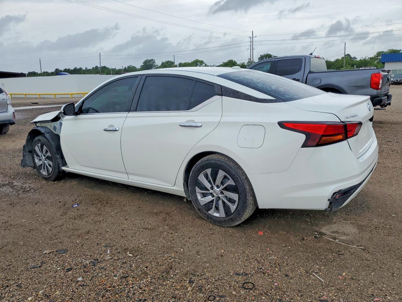 2019 NISSAN ALTIMA