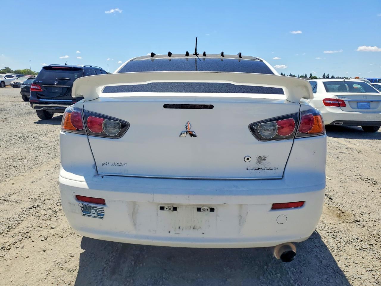 2010 MITSUBISHI LANCER