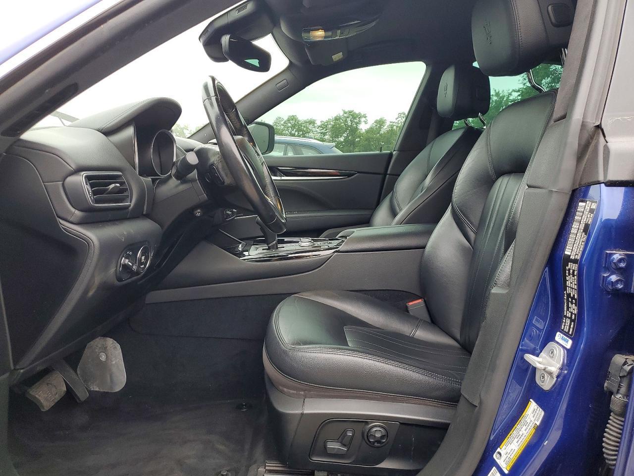 2017 MASERATI Levante