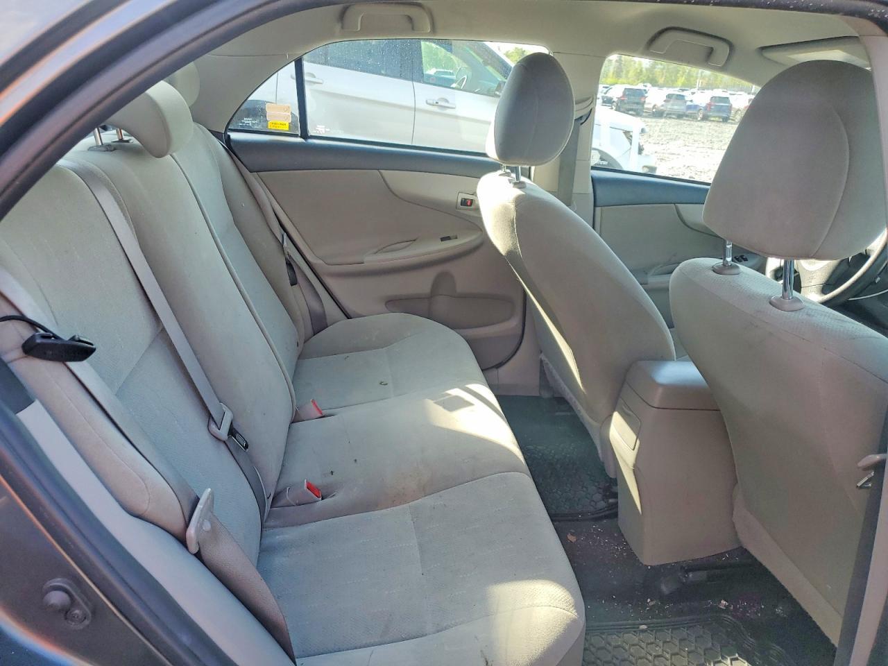 2011 TOYOTA COROLLA