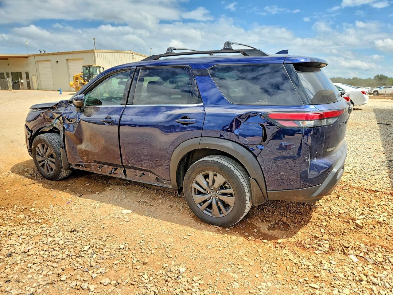 2023 NISSAN PATHFINDER