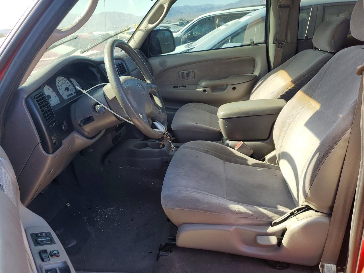 2002 TOYOTA TACOMA