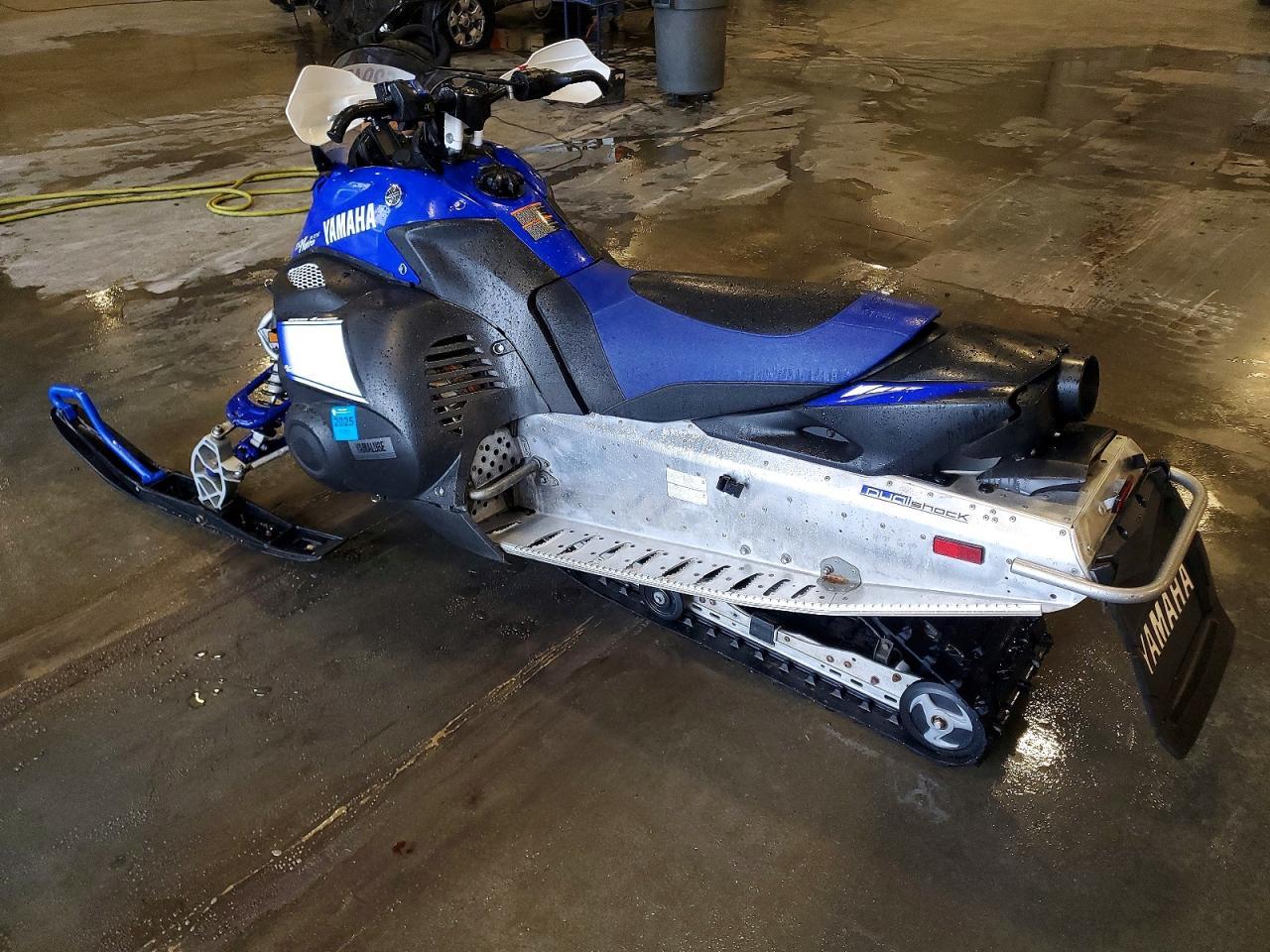 2009 YAMAHA FX