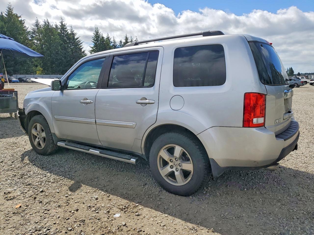 2011 HONDA PILOT