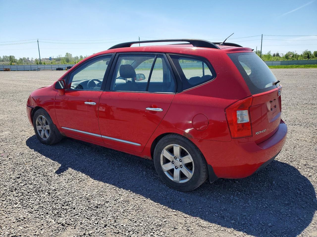 2009 KIA RONDO
