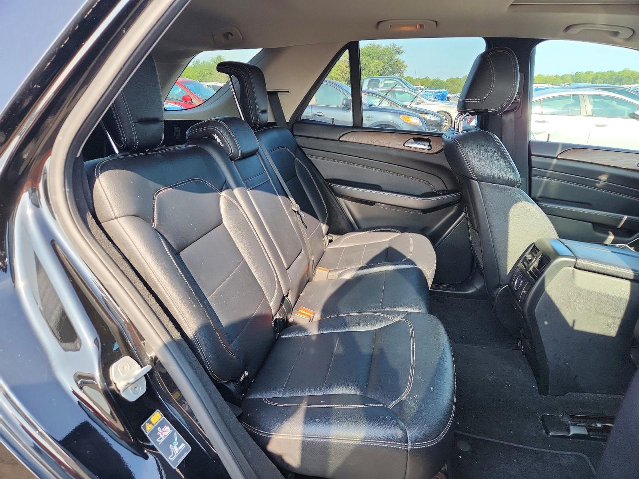 2012 MERCEDES-BENZ ML-Class