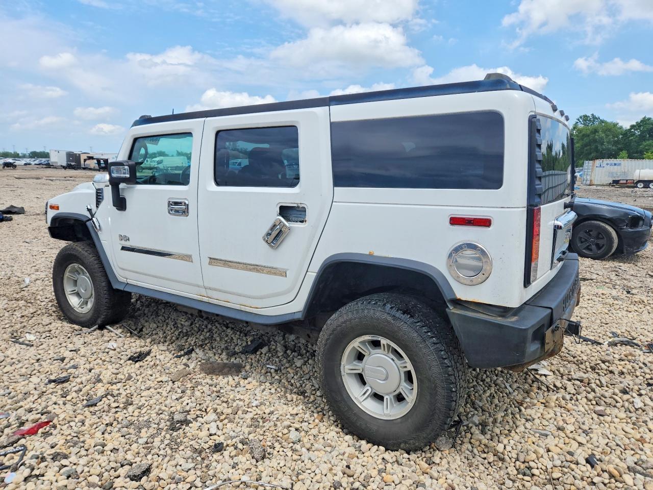 2004 HUMMER H2