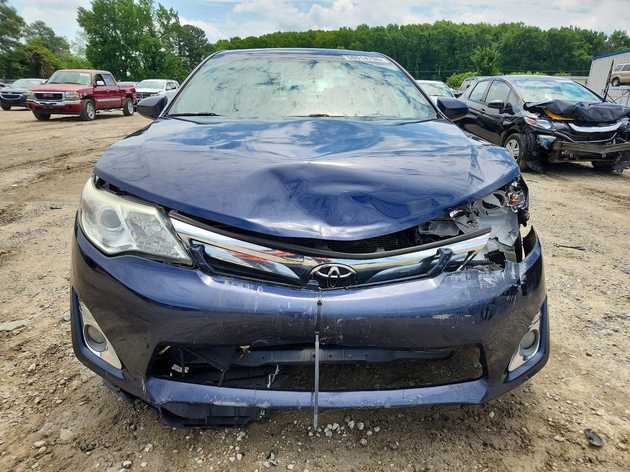2014 TOYOTA CAMRY