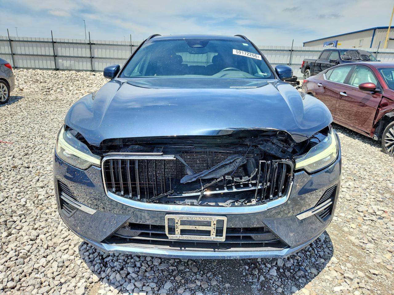 2022 VOLVO XC60