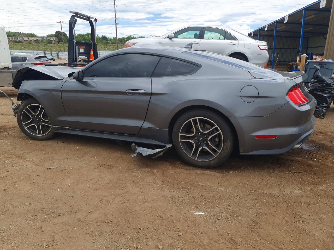 2022 FORD MUSTANG
