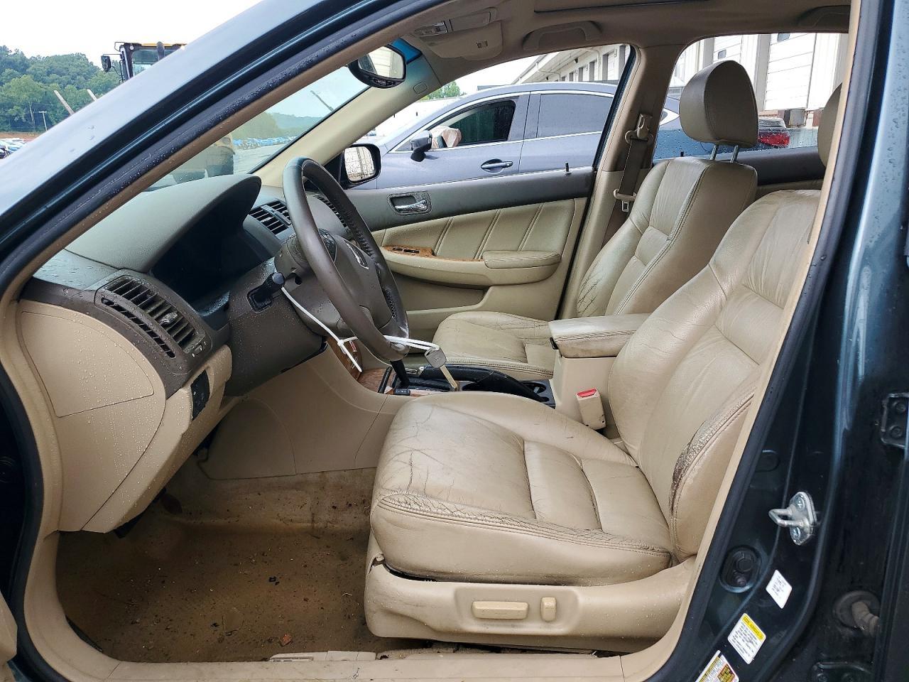 2004 HONDA ACCORD