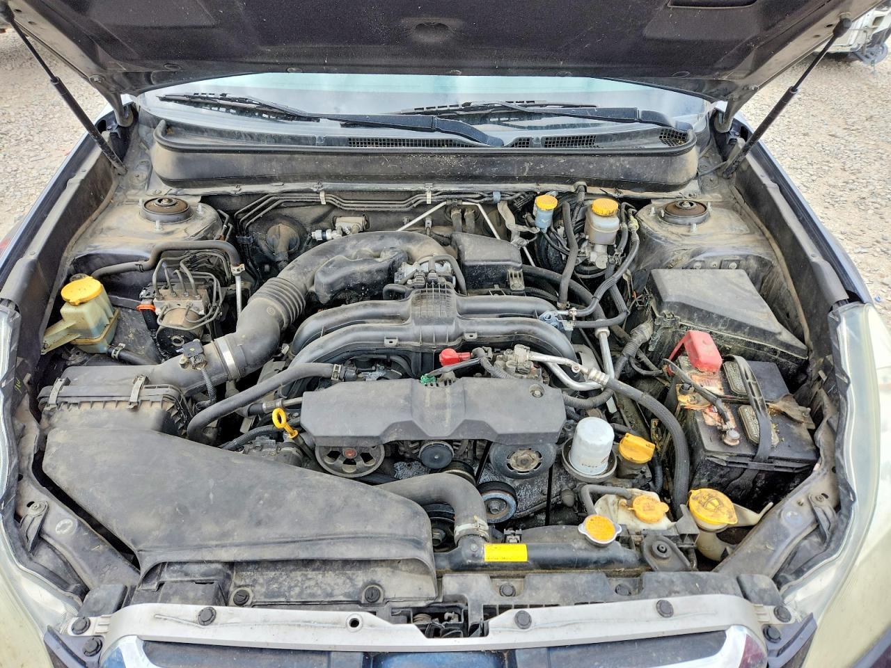 2013 SUBARU Outback