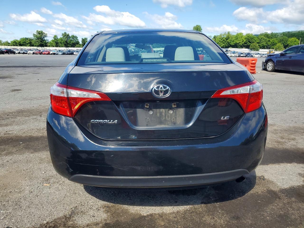 2015 TOYOTA COROLLA