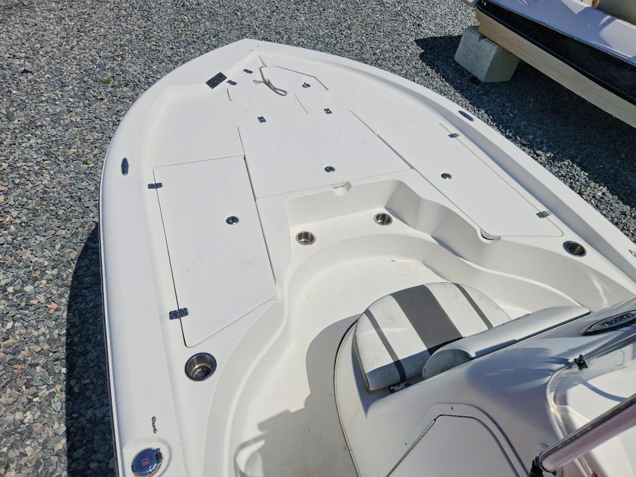2019 Epic Wake Boat