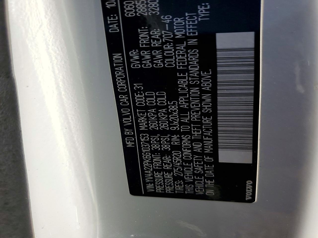 2016 VOLVO XC90