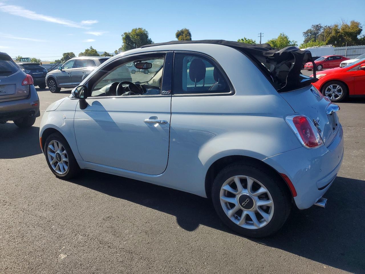 2017 FIAT 500