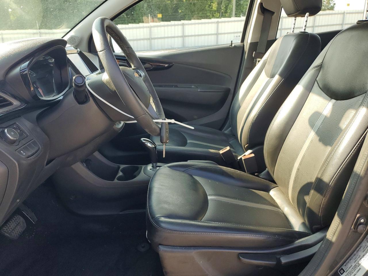 2020 CHEVROLET Spark