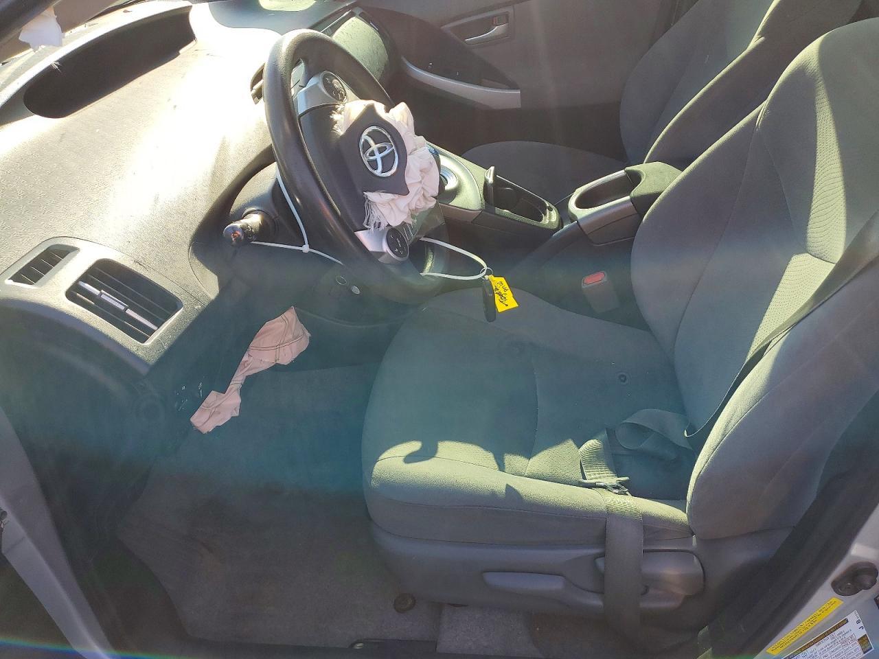 2014 TOYOTA PRIUS