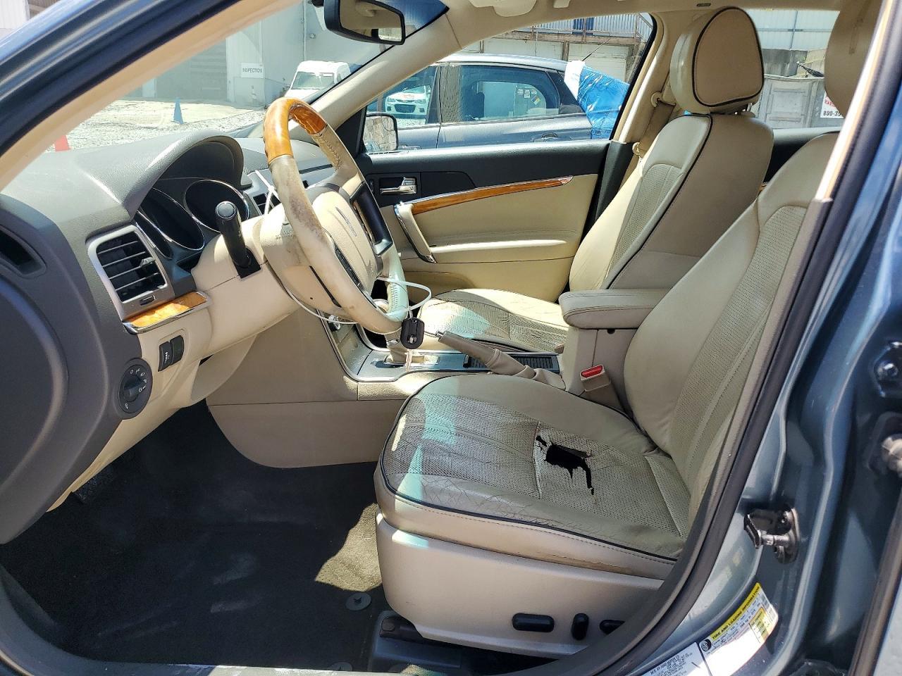 2012 LINCOLN MKZ
