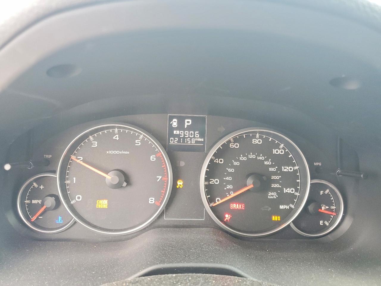 2013 SUBARU Outback