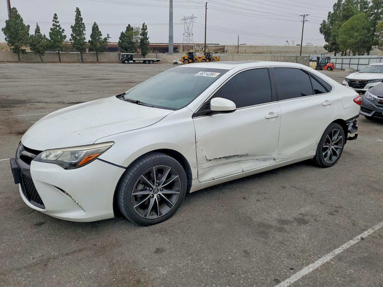 2017 TOYOTA CAMRY