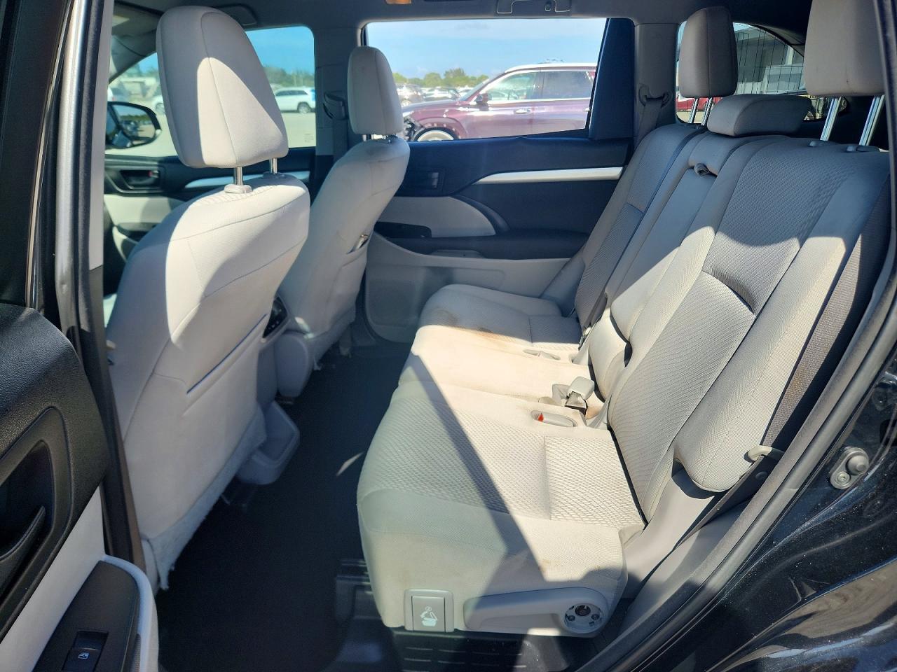 2017 TOYOTA HIGHLANDER