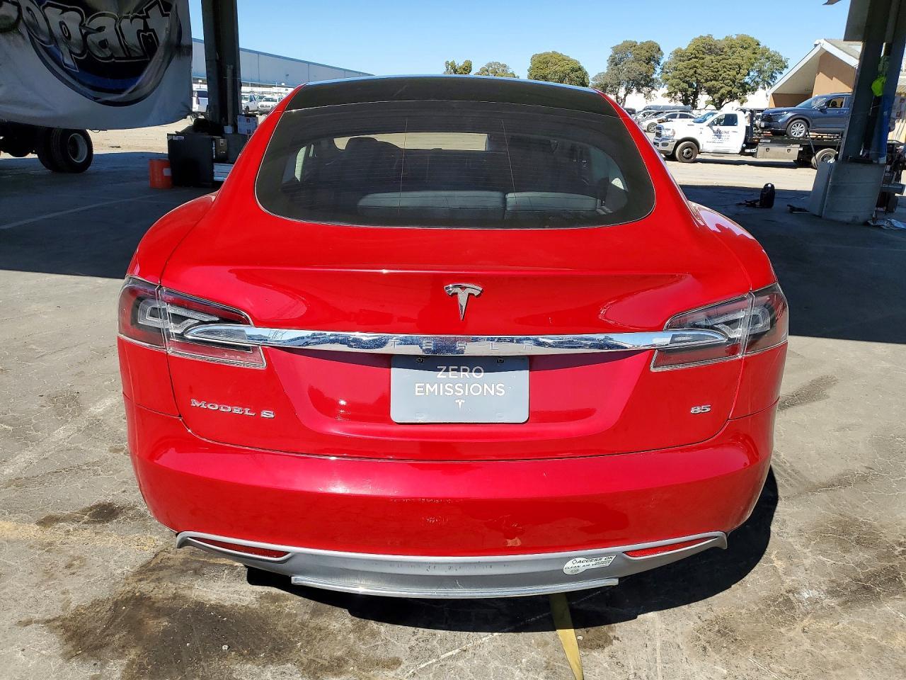 2013 TESLA MODEL S