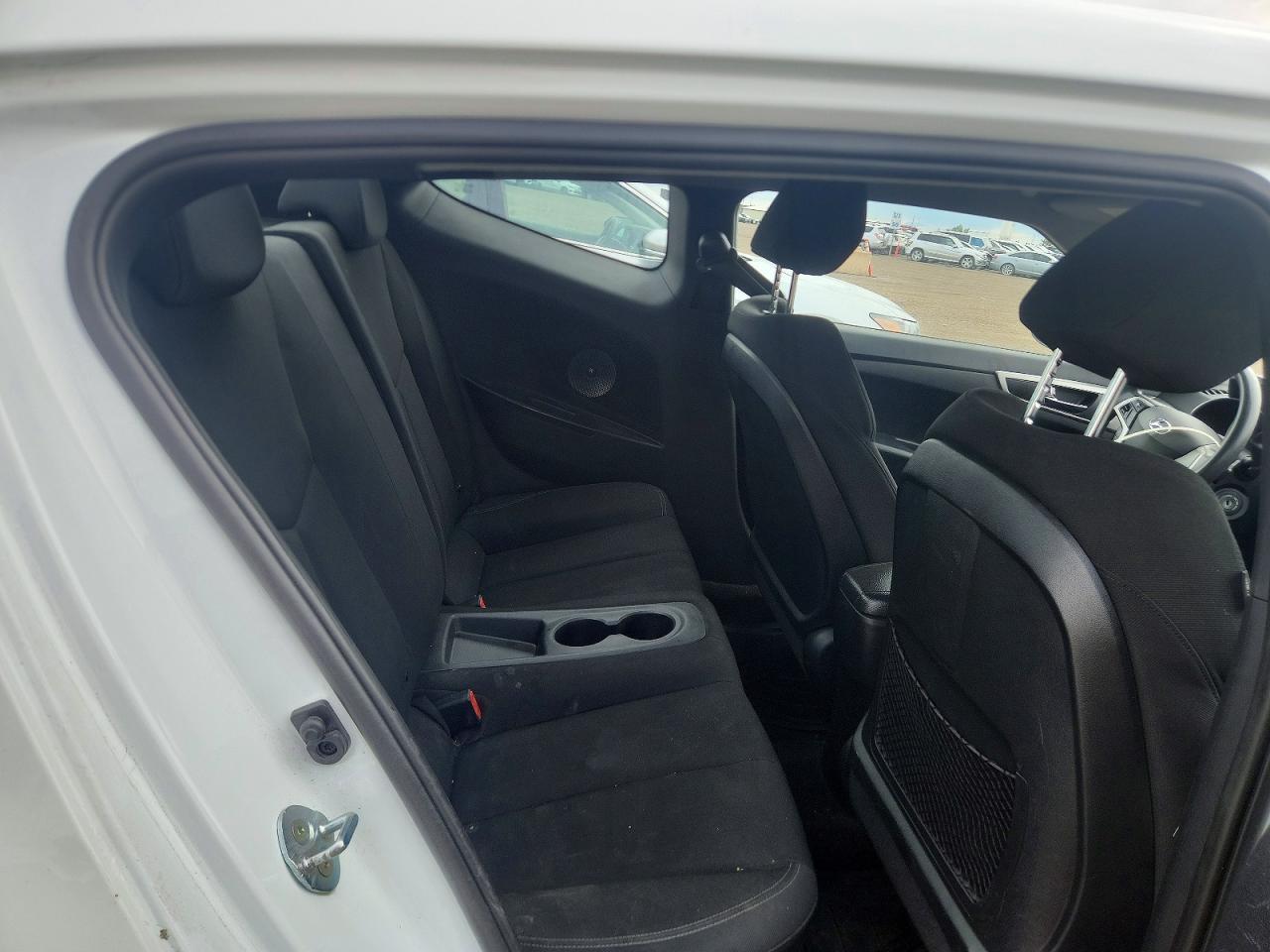 2016 HYUNDAI VELOSTER