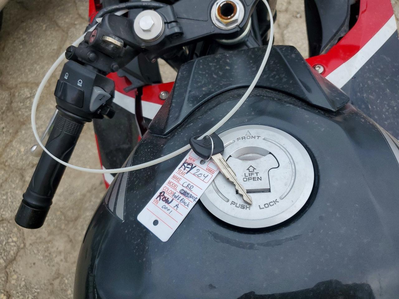 2020 HONDA CBR300