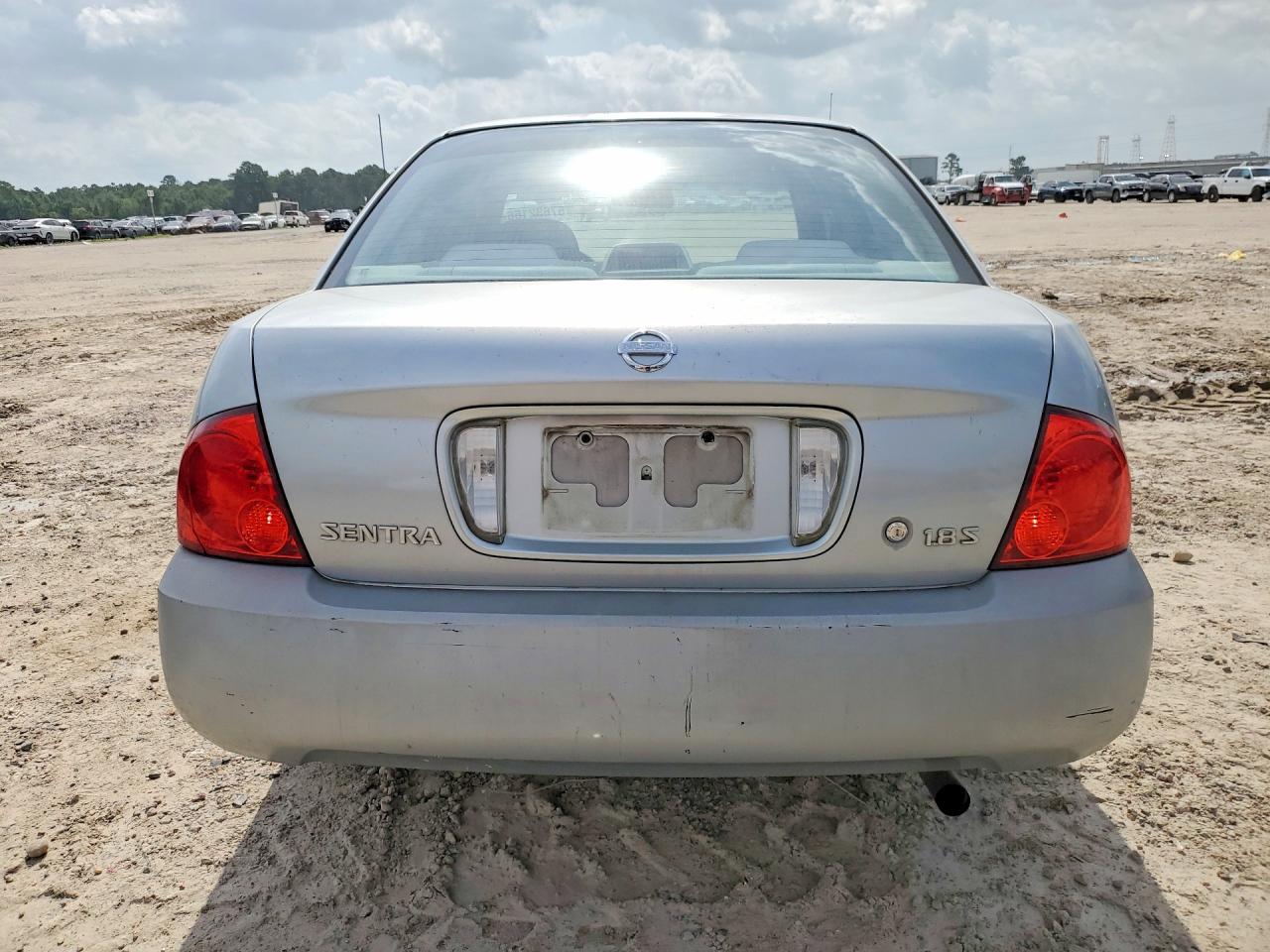 2004 NISSAN SENTRA