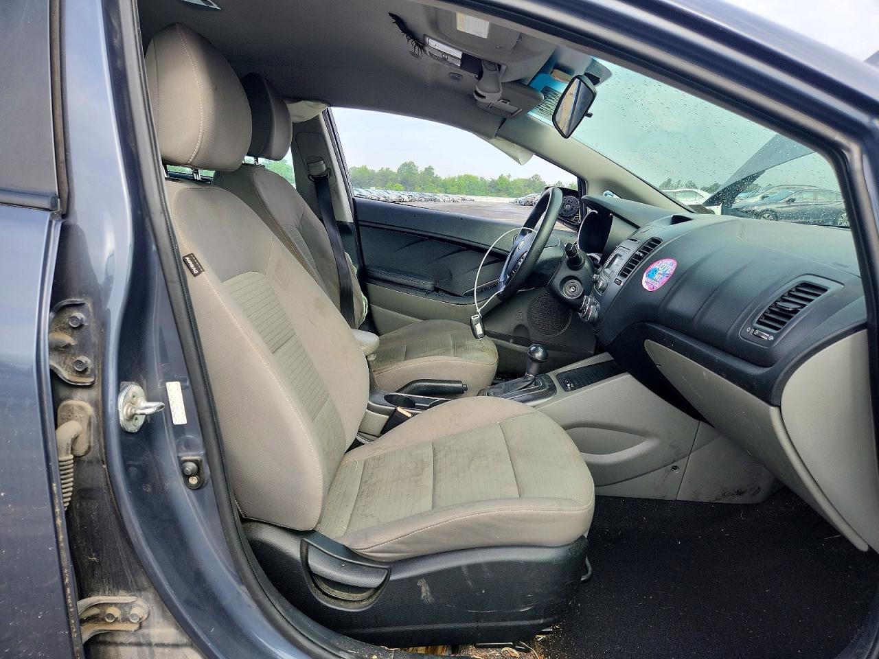 2015 KIA FORTE