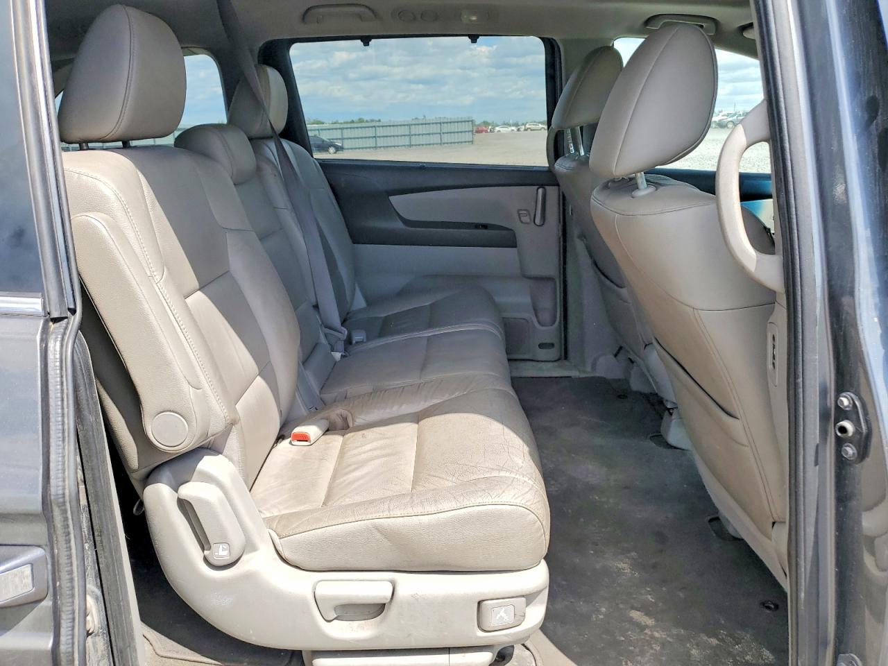 2011 HONDA ODYSSEY
